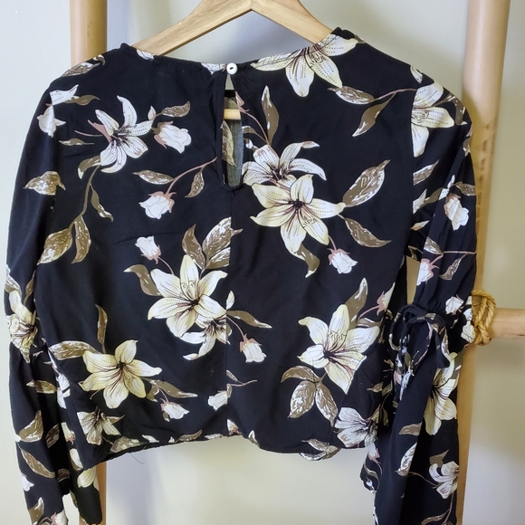 Blouse - Picture 5 of 5